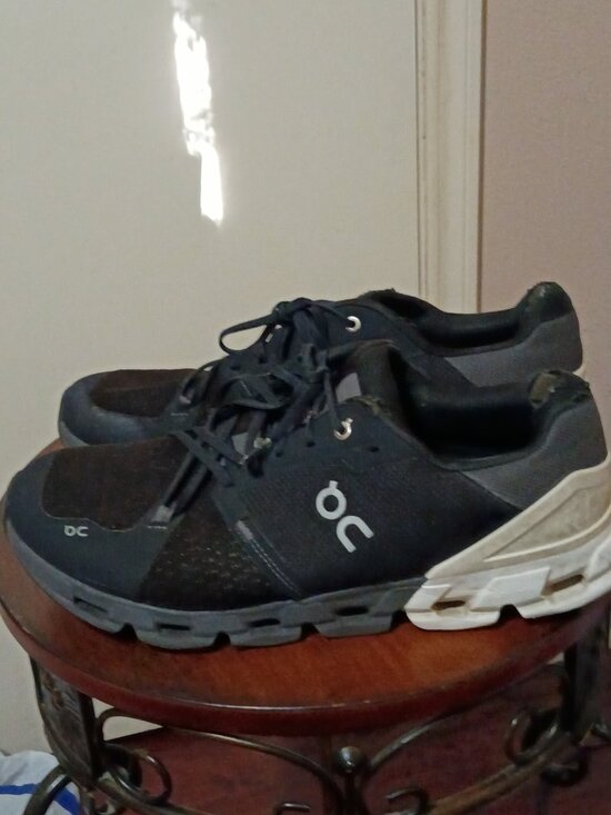 On Cloud Cloudflyer 4 ‘Black White’ 81.98664 Running Shoes Men’s Size 13 main image 4